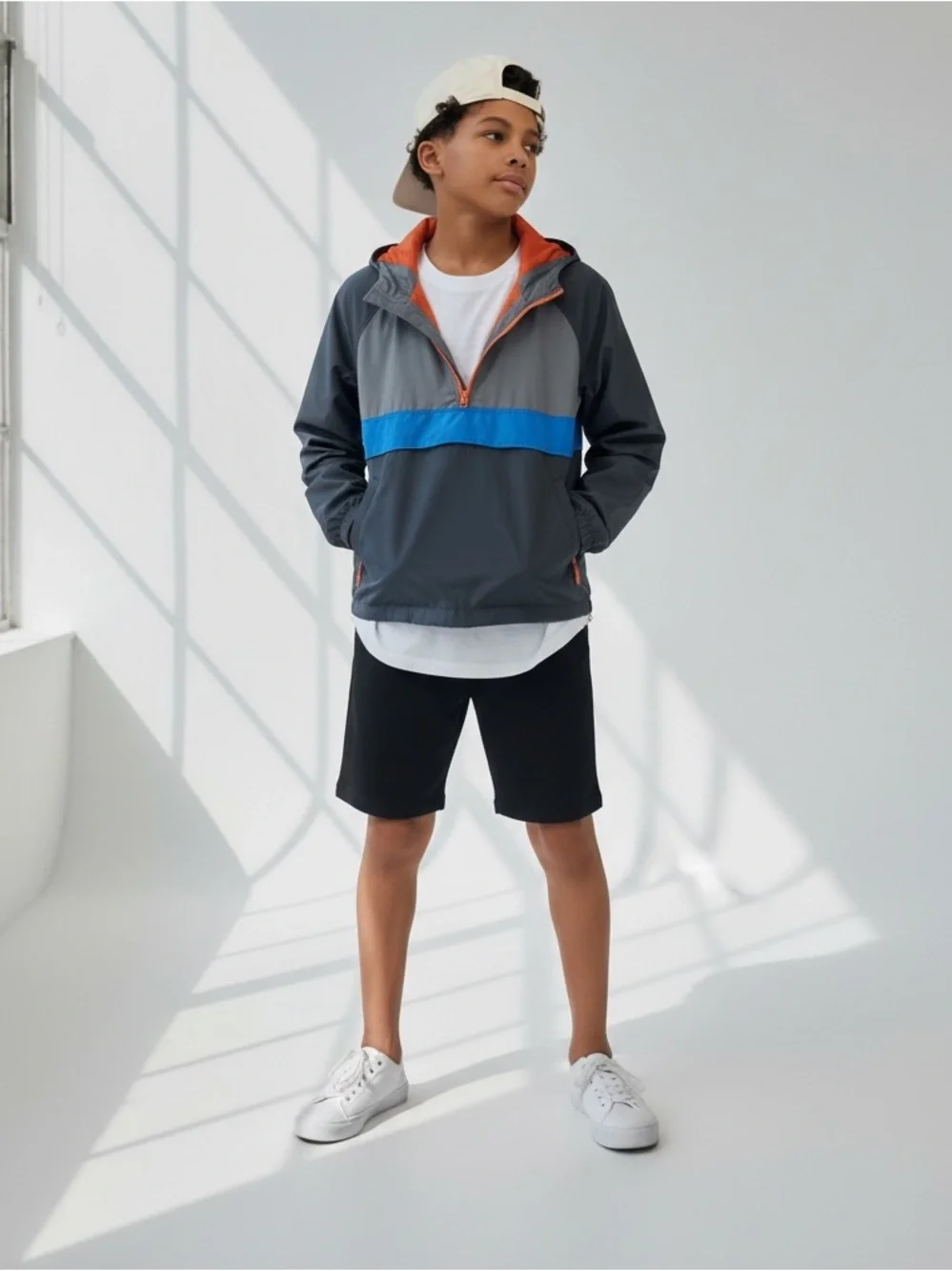 ✨2/$28✨ Old Navy Gray, Orange & Blue Striped Windbreaker Jacket•L